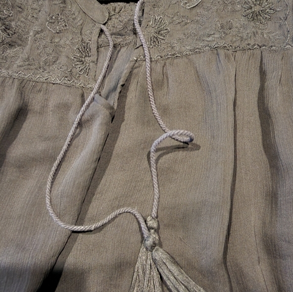 Torrid Womens blouse - Picture 2 of 5